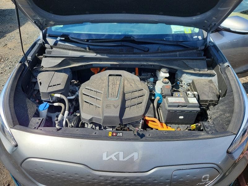 2022 KIA NIRO EV S 12
