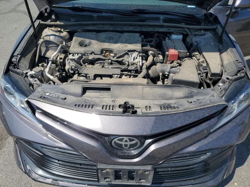 2020 TOYOTA CAMRY LE 11