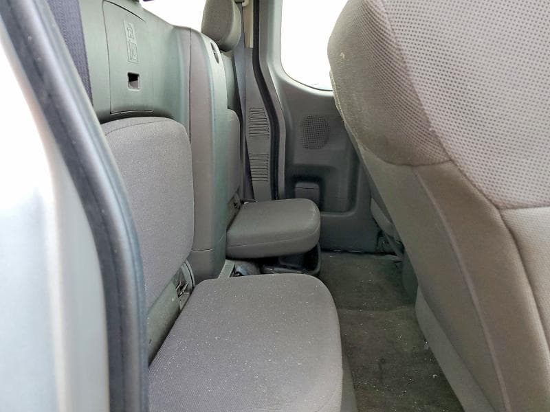 2018 NISSAN FRONTIER S 10