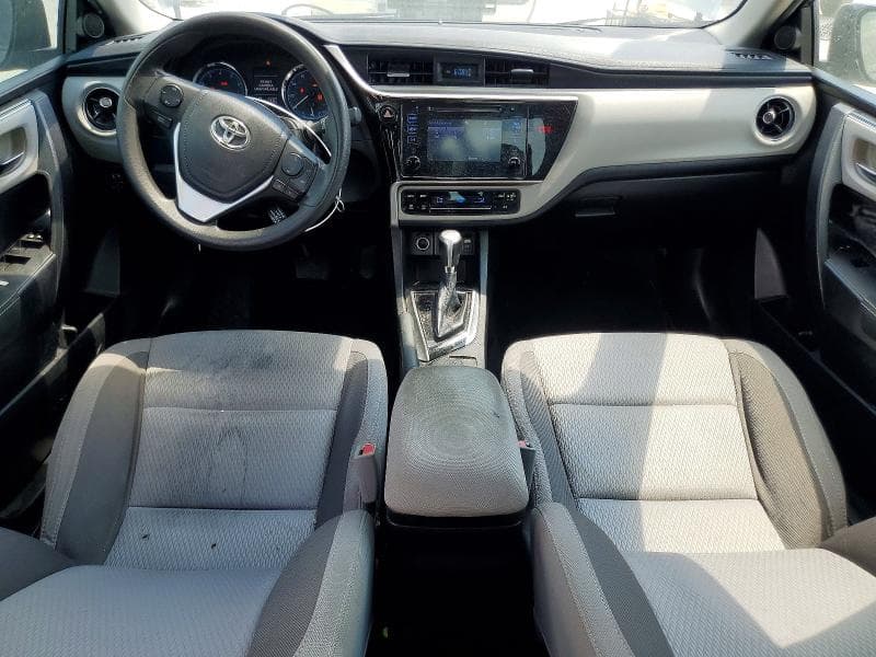 2018 TOYOTA COROLLA LE 8