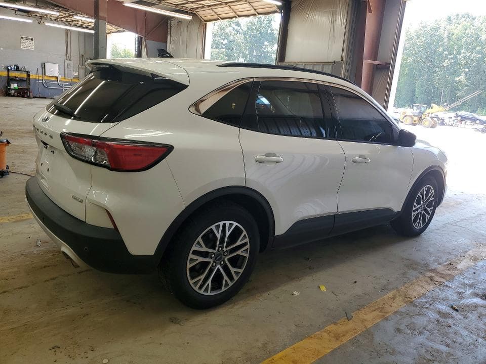 2020 FORD ESCAPE SEL 3