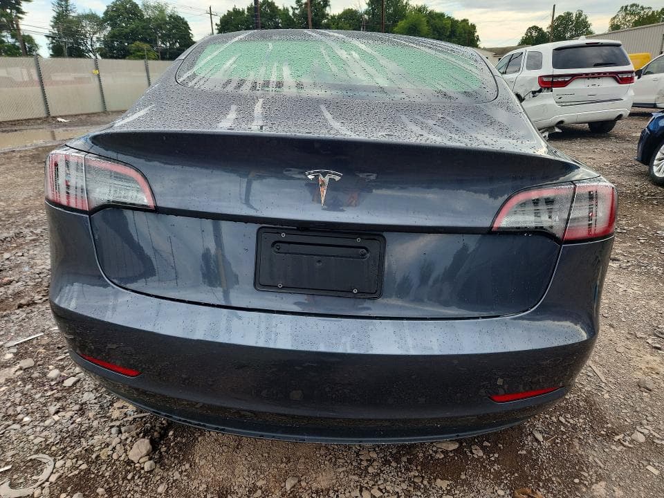 2023 TESLA MODEL 3 6