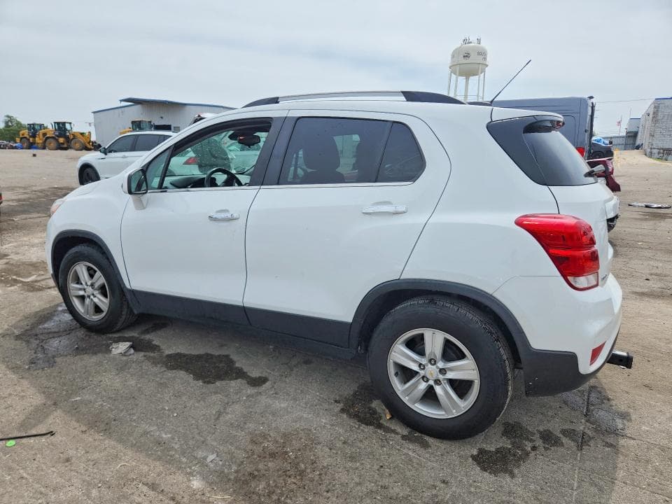 2019 CHEVROLET TRAX 1LT 2