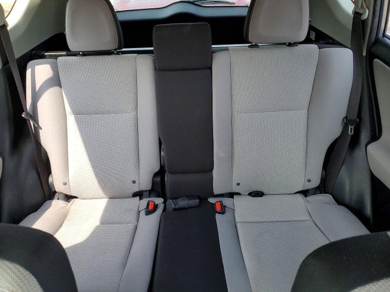 2018 TOYOTA RAV4 XLE 10
