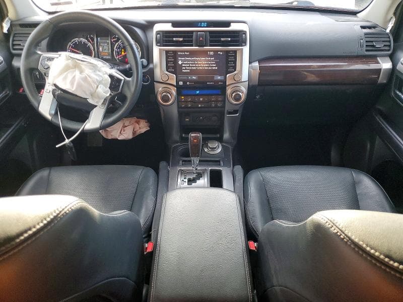 2022 TOYOTA 4RUNNER LIMITED 8