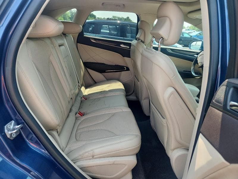 2018 LINCOLN MKC RESERVE 11