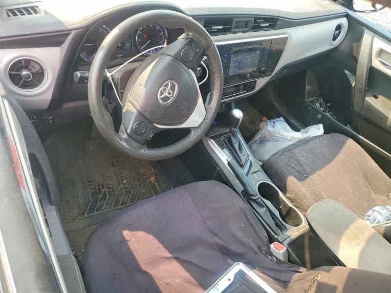 2018 TOYOTA COROLLA LE 8
