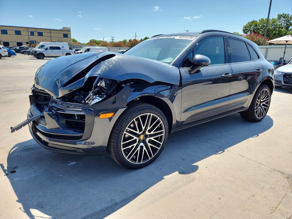 2026 PORSCHE MACAN BASE - 1