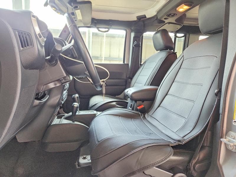 2017 JEEP WRANGLER UNLIMITED SAHARA 7