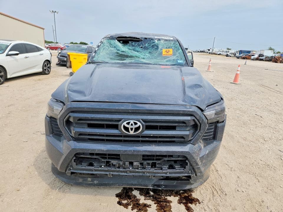 2025 TOYOTA TACOMA SR 5