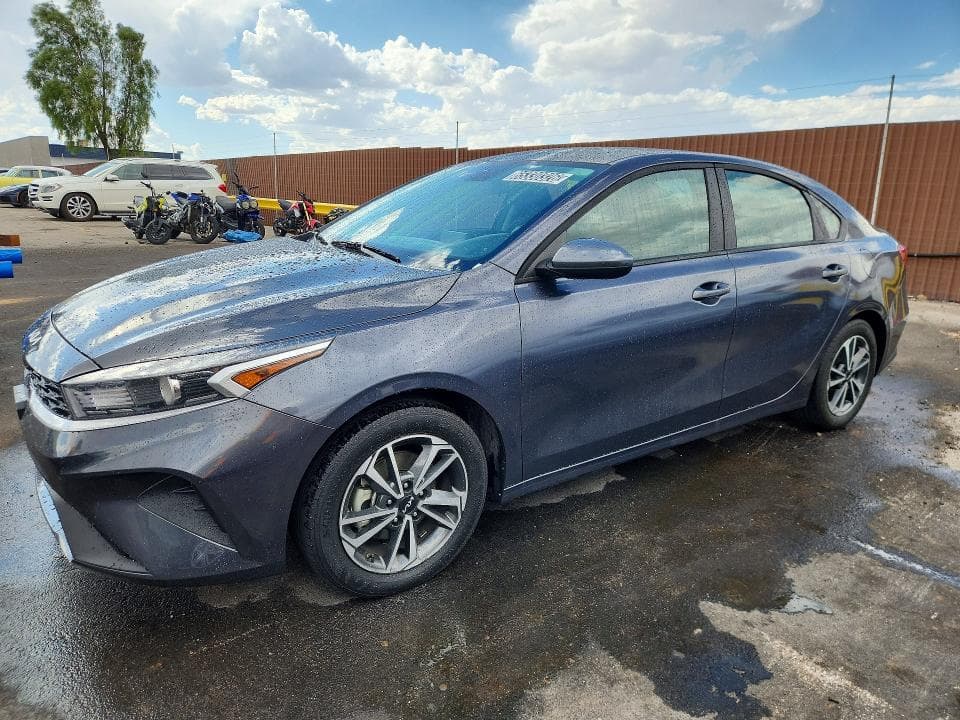 2023 KIA FORTE LXS