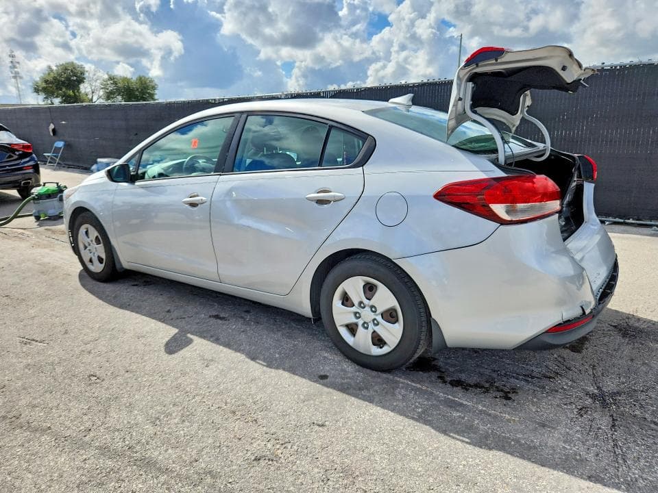 2018 KIA FORTE LX 2