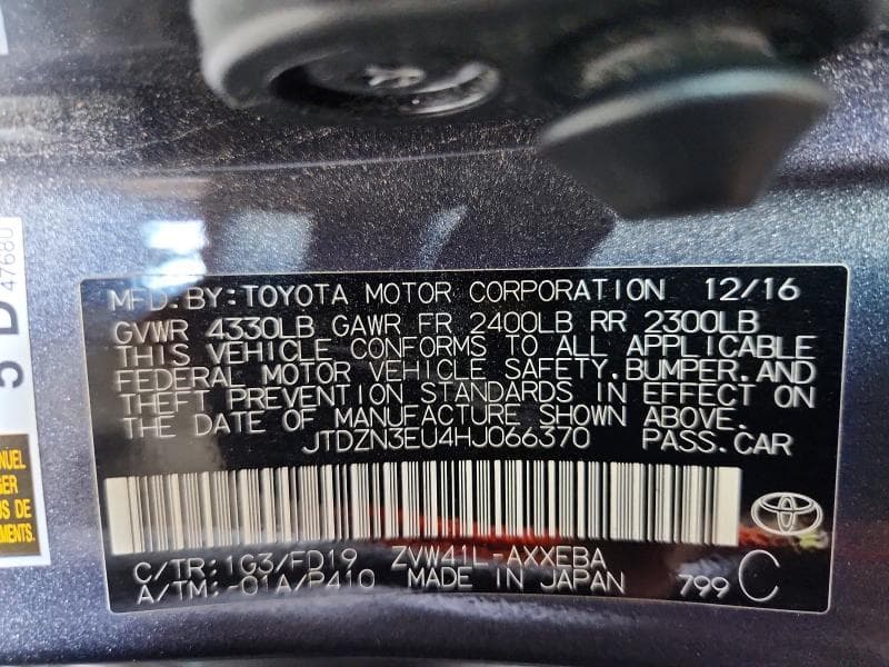 2017 TOYOTA PRIUS V TWO 13