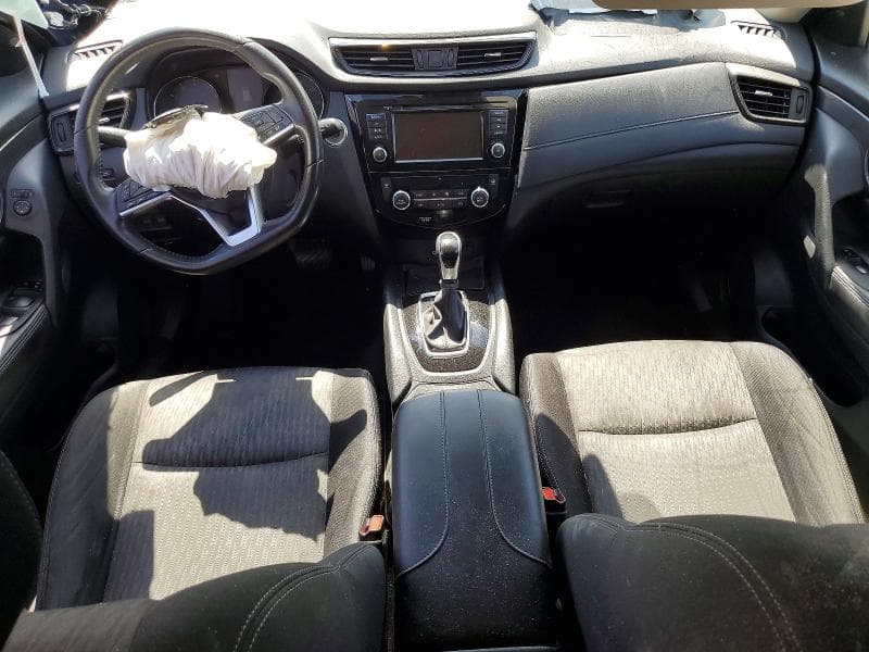 2019 NISSAN ROGUE SV 8