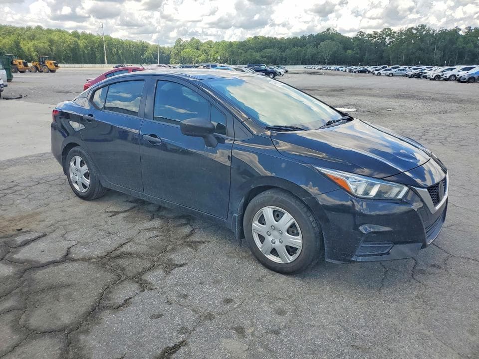 2021 NISSAN VERSA S 4