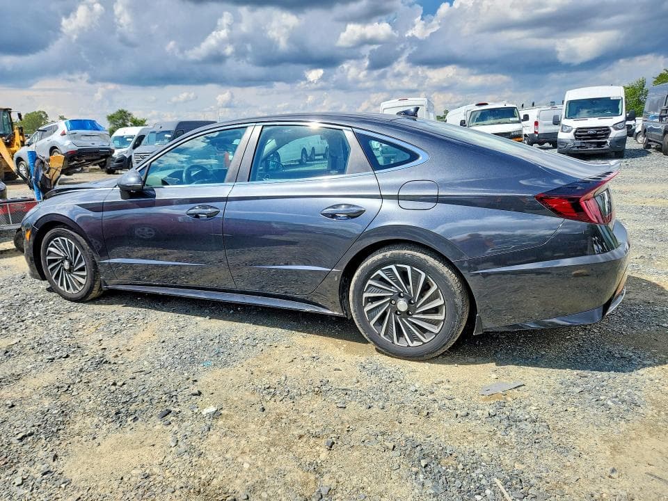 2021 HYUNDAI SONATA HYBRID SEL 2