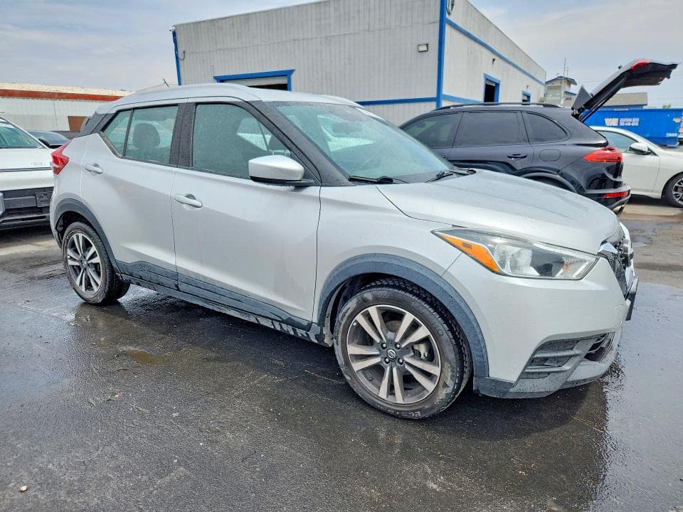 2020 NISSAN KICKS SV 4