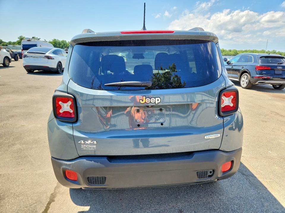 2017 JEEP RENEGADE LATITUDE 6
