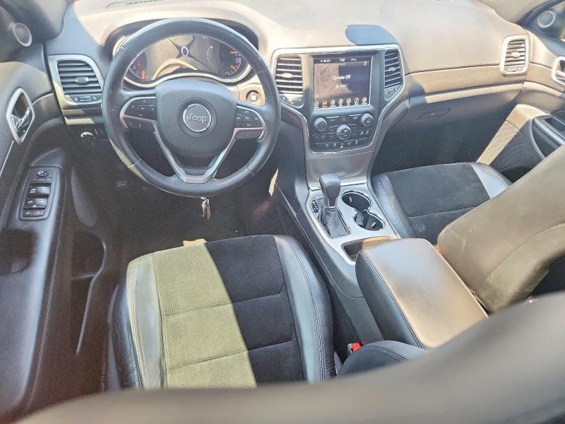 2018 JEEP GRAND CHEROKEE LAREDO 8