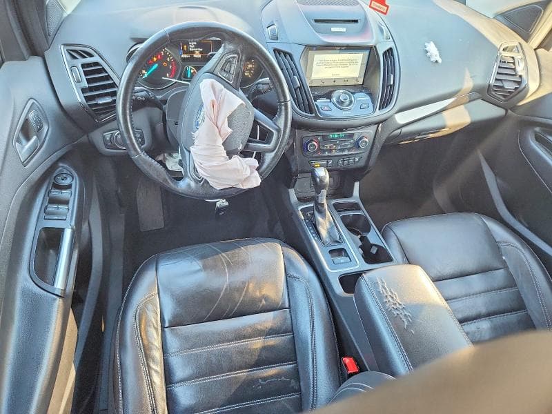 2017 FORD ESCAPE TITANIUM 8