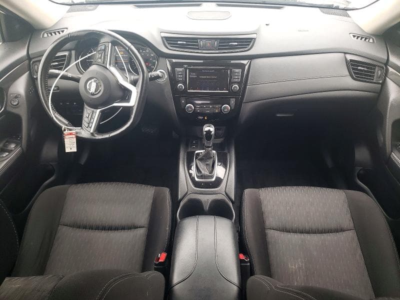 2019 NISSAN ROGUE SV 8