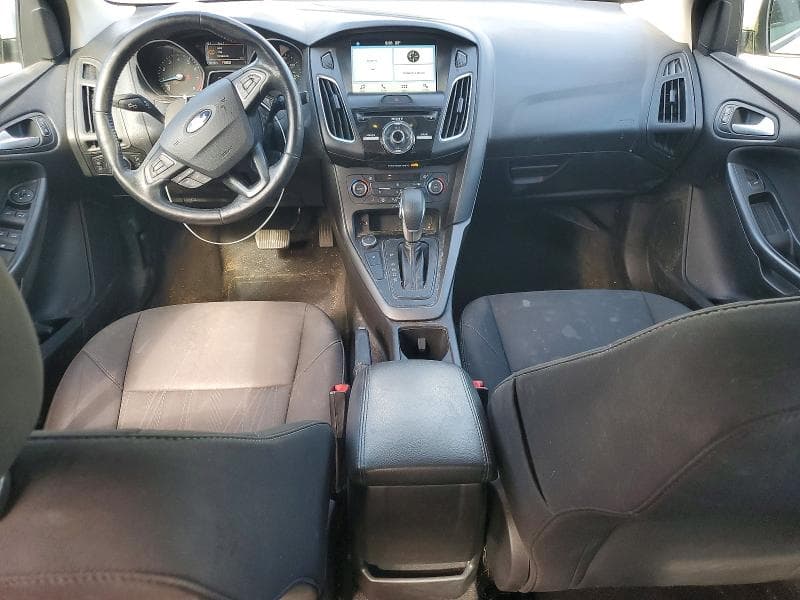 2017 FORD FOCUS SEL 8