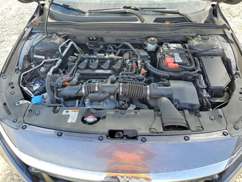 2018 HONDA ACCORD LX 11