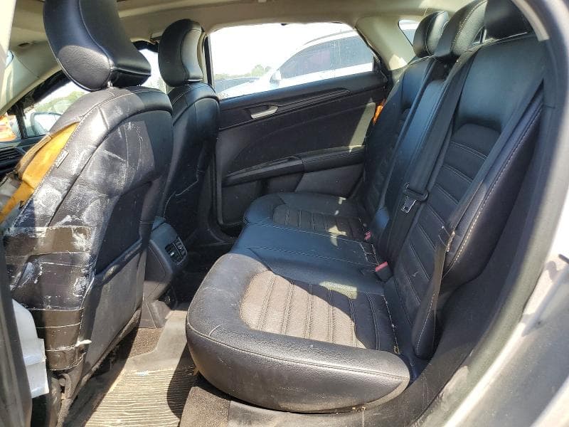 2018 FORD FUSION SE 10