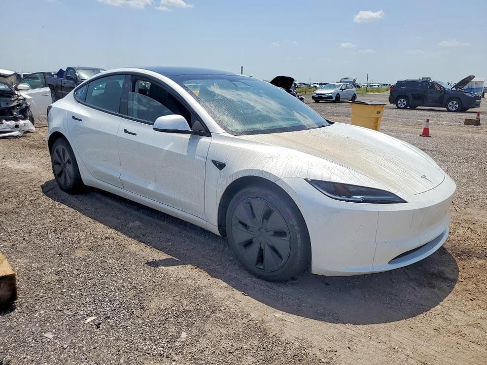 2024 TESLA MODEL 3 4