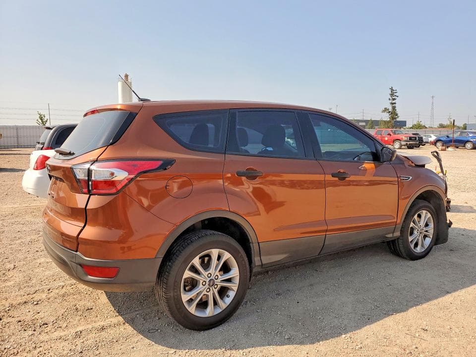 2017 FORD ESCAPE S 3