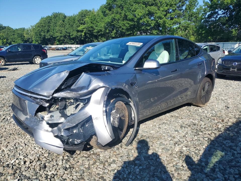 2026 TESLA MODEL Y - 1