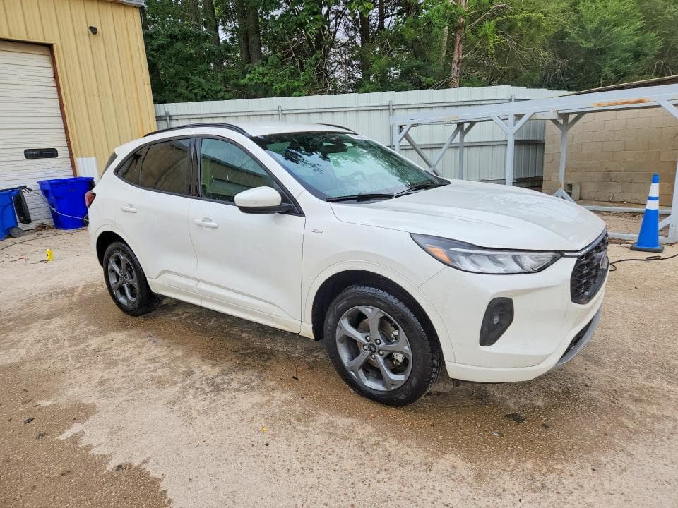 2024 FORD ESCAPE ST LINE SELECT 4