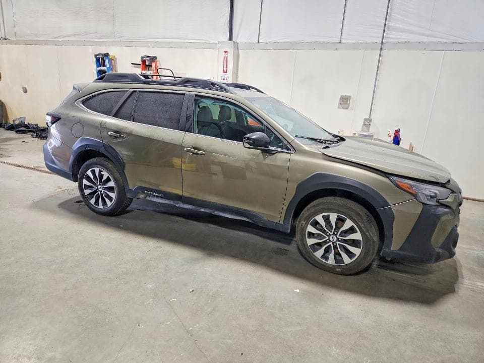 2023 SUBARU OUTBACK LIMITED 4