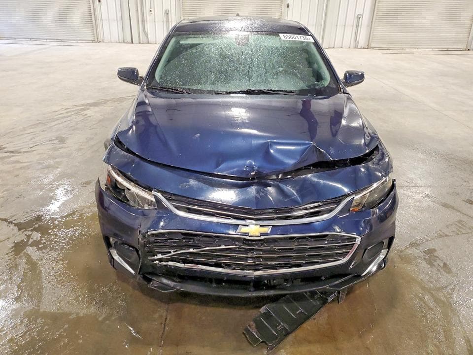 2017 CHEVROLET MALIBU LT 5