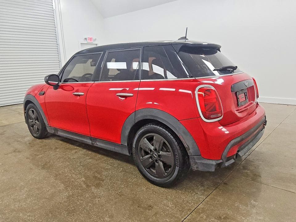 2022 MINI COOPER 2