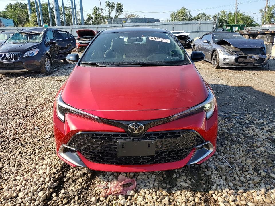 2026 TOYOTA COROLLA XSE 5
