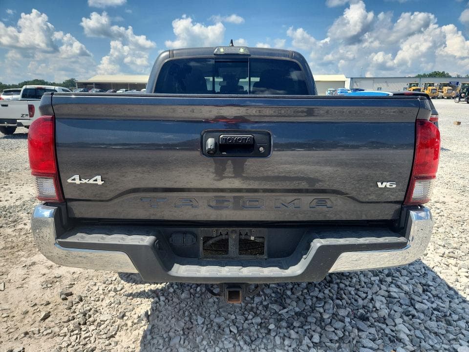 2018 TOYOTA TACOMA SR5 V6 6
