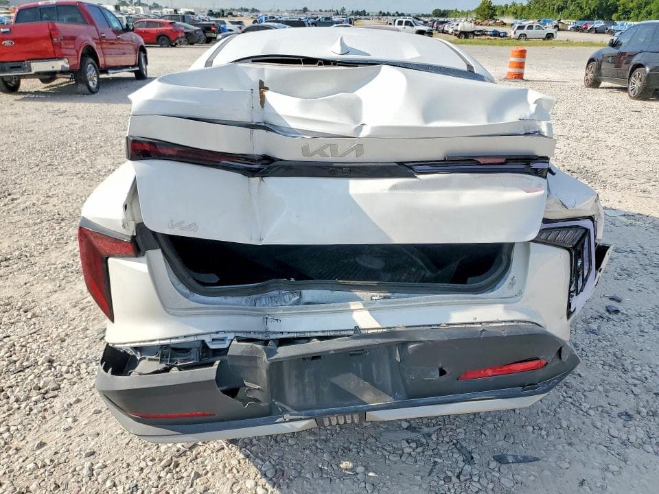 2025 KIA K4 EX 6
