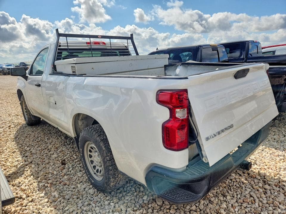2020 CHEVROLET SILVERADO C1500 2