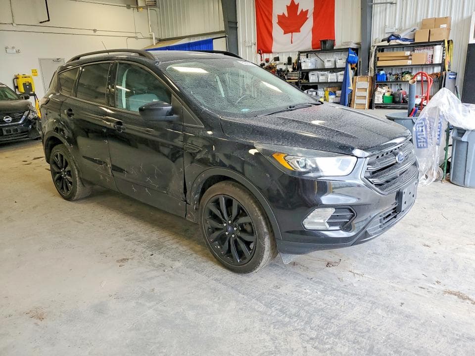 2018 FORD ESCAPE SE 4