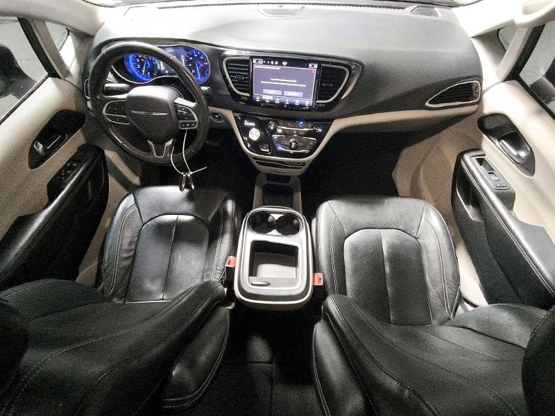 2022 CHRYSLER PACIFICA TOURING L 8