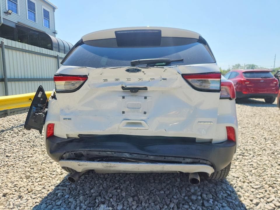 2020 FORD ESCAPE SE 6