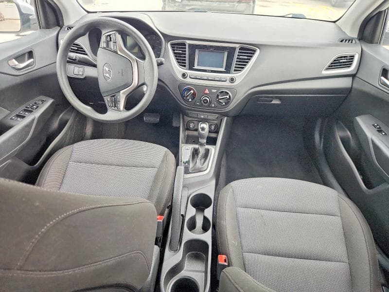 2021 HYUNDAI ACCENT SE 8