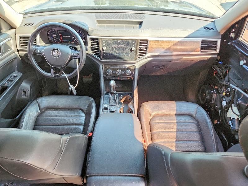 2018 VOLKSWAGEN ATLAS SEL PREMIUM 8