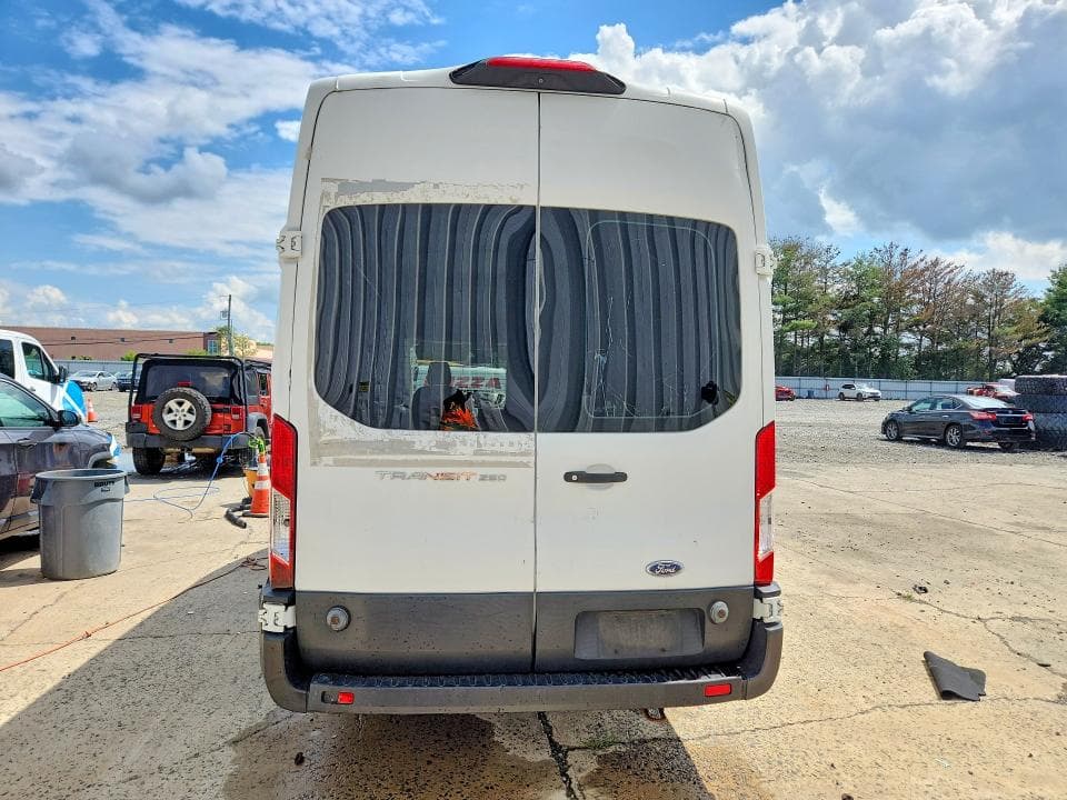 2019 FORD TRANSIT T-250 6