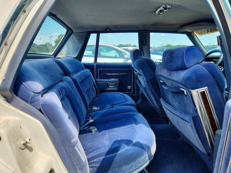 1984 OLDSMOBILE DELTA 88 ROYALE BROUGHAM LS 10