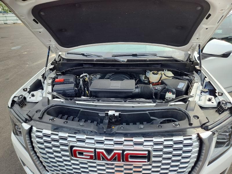 2021 GMC YUKON XL DENALI 11