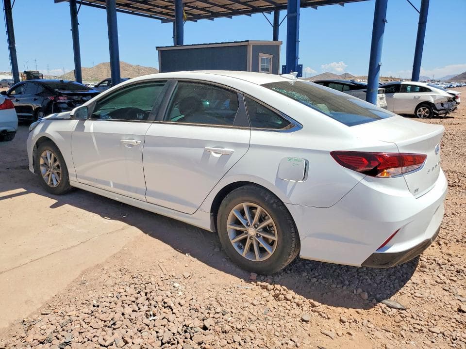 2018 HYUNDAI SONATA SE 2