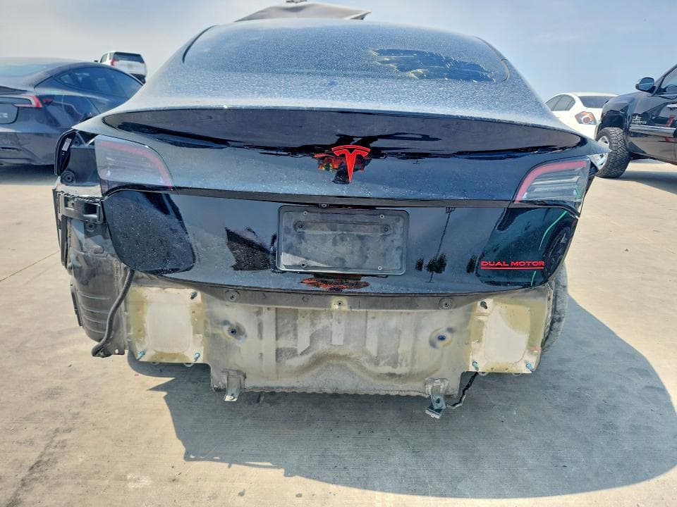 2023 TESLA MODEL 3 6