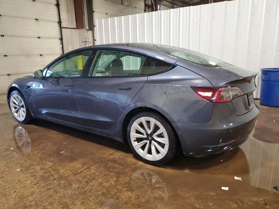 2022 TESLA MODEL 3 2